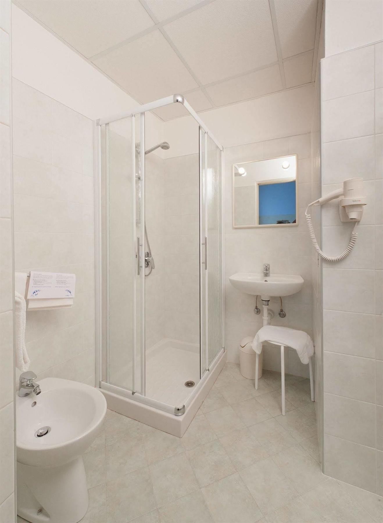 Hotel Eden Бавено Екстериор снимка