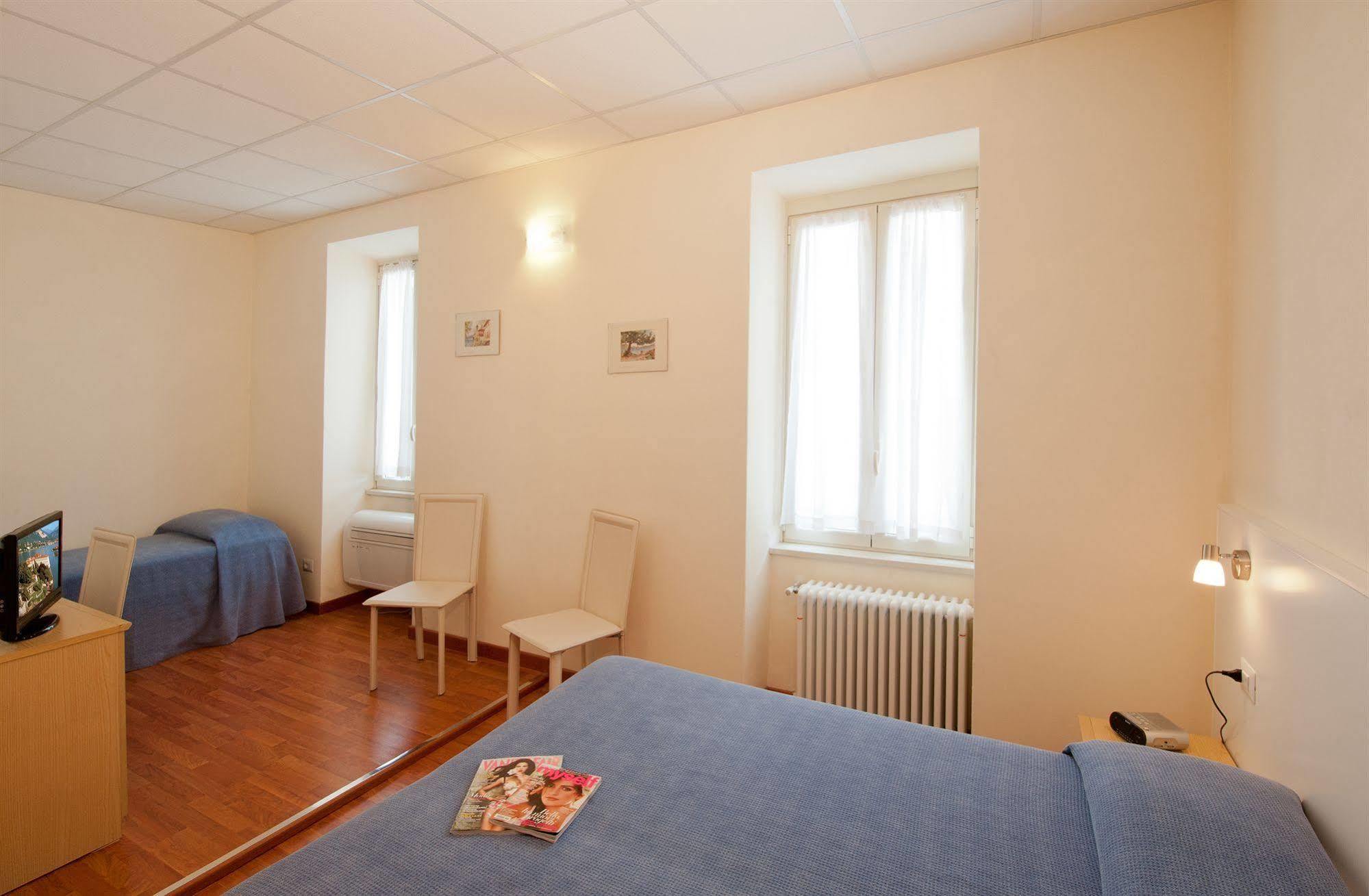 Hotel Eden Бавено Екстериор снимка